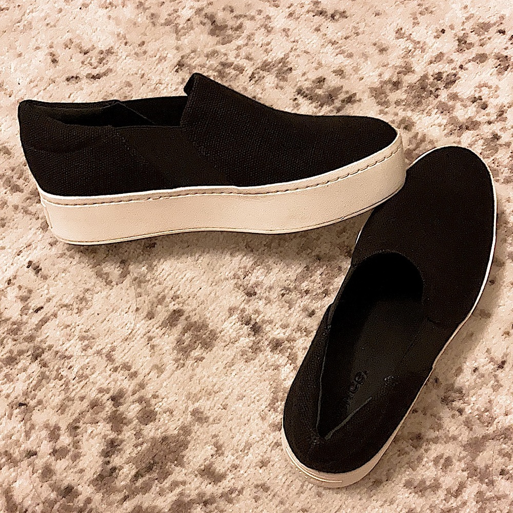 Chic Black VINCE Shoes